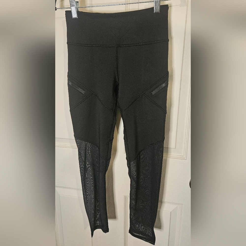 Ivivva By Lululemon Girls Black Activewear Leggings